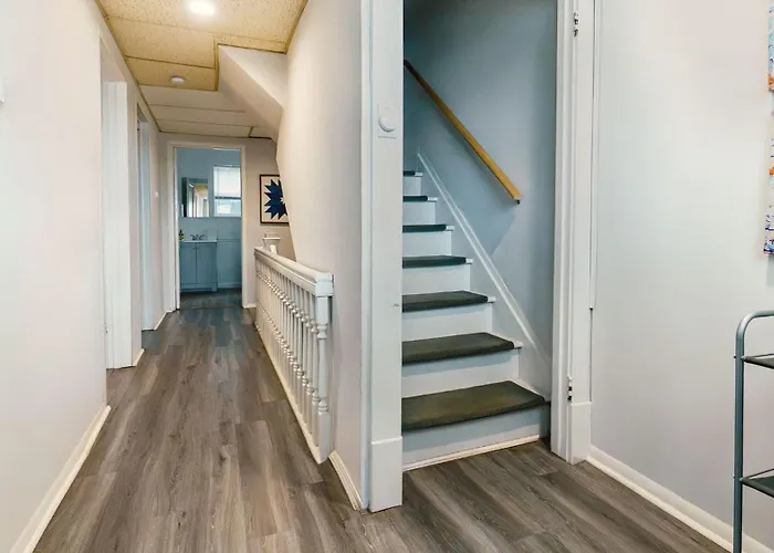 Apartment Massive 4 Bed House-short Walk To Amazing View