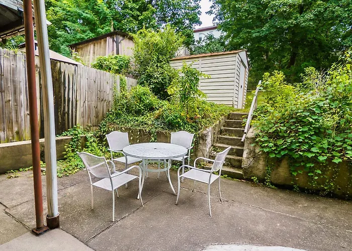 Apartment Massive 4 Bed House-short Walk To Amazing View *